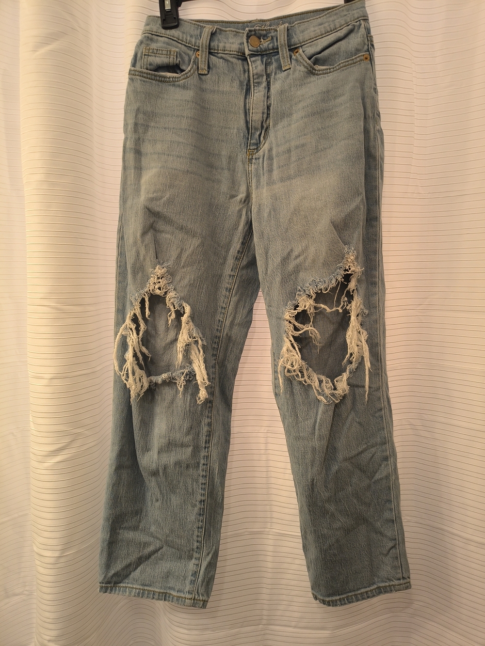 Universal Thread Light Blue Ripped Boyfriend Jeans